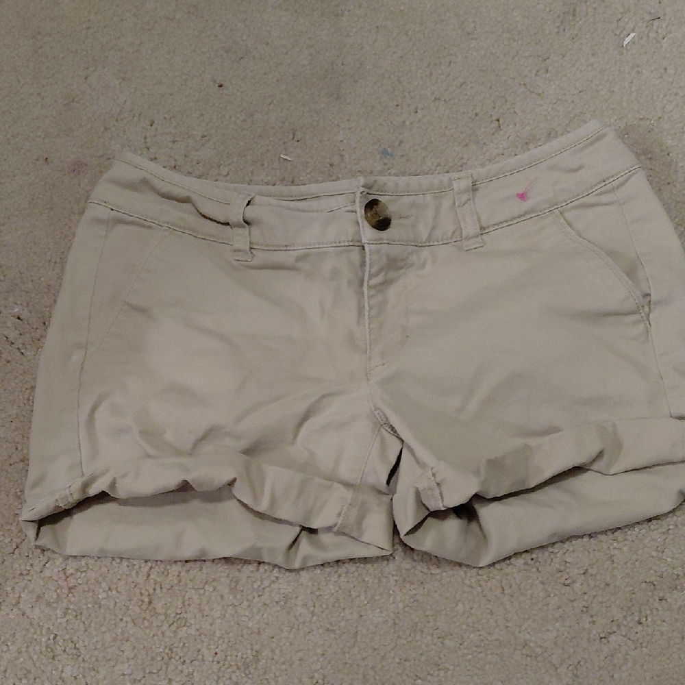 American Eagle Outfitters Low Rise Khaki Shorts